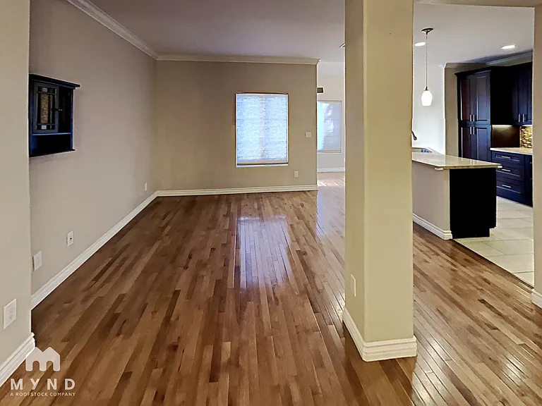 5117 Renaissance Ave #C — Photo 8