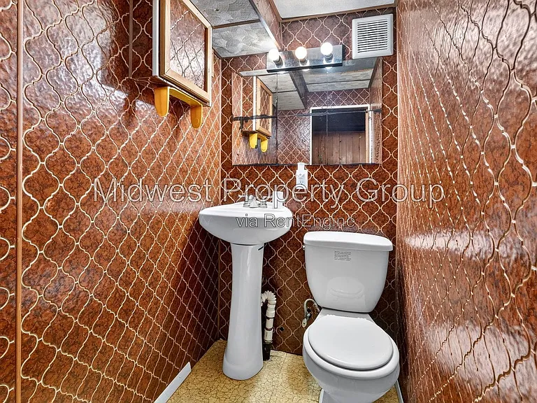 5344 Colton Dr — Photo 21