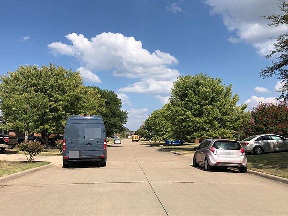 4th image of 3115 Scenic Glen Dr
