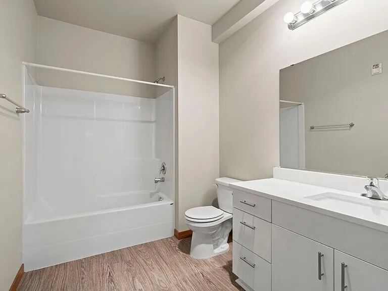 Northwest Terrace Apartments, Wonderful Place To Live! — Photo 2