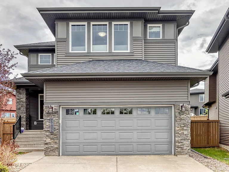 3015 Winspear Cmn SW — Photo 48