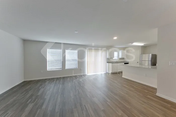 3158 Alwood St — Photo 5