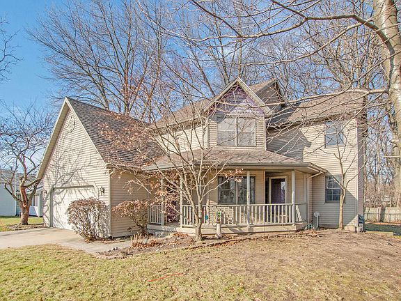 2nd image of 2585 Palm Dale Dr SW