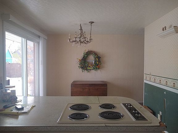 kitchen bar and eating area