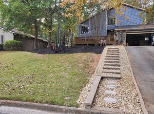 355 Spindletree Trce, Roswell, GA 30076