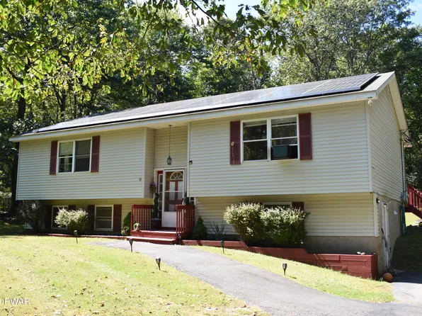 240 Iroquois Trl, Milford, PA 18337