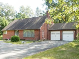 405 Converse St #405, Longmeadow, MA 01106
