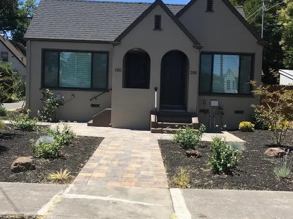 2295 York St, Napa, CA 94559