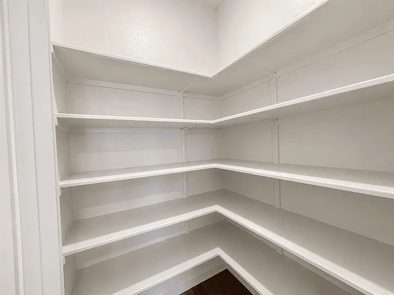 7142 Magnolia Crk #201 — Photo 18