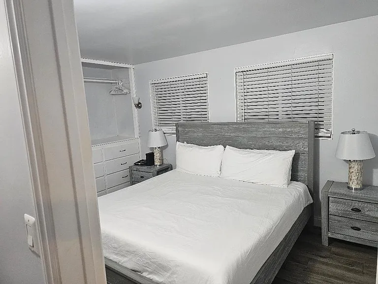 3707 W Balboa Blvd #1 — Photo 6
