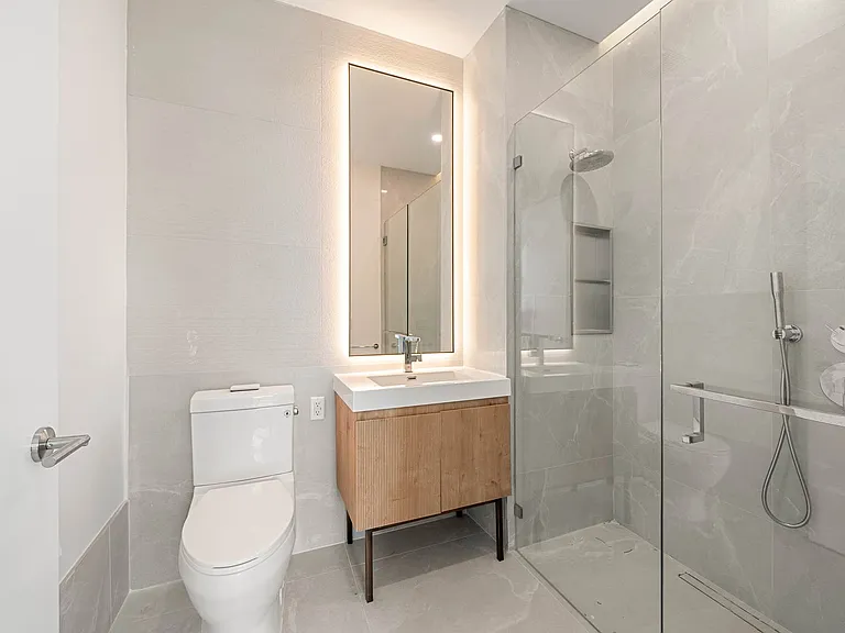 69 Adams St #23E — Photo 6