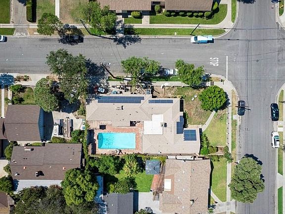 3rd image of 16924 Bixby Ave