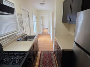 39 Powell St #2, Lowell, MA 01851