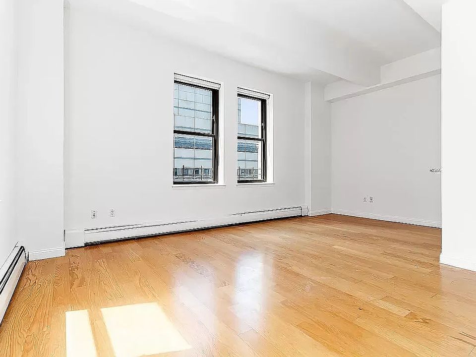 1st image of 50 Murray St APT 1617