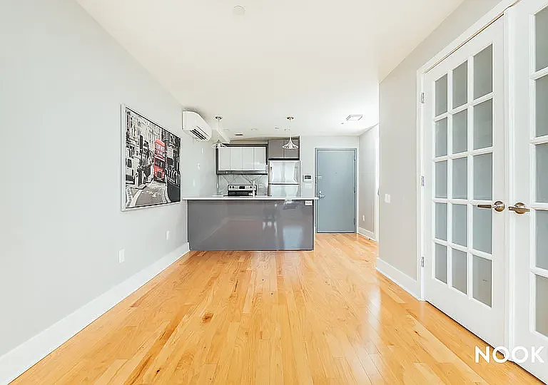 111 Erasmus St #56 — Photo 2