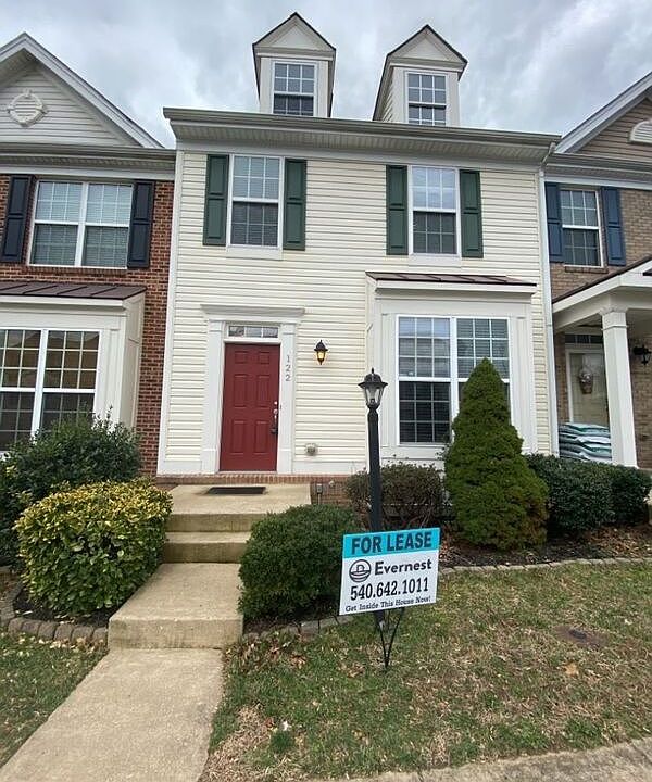 1st image of 122 Macon Dr