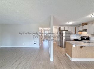 13062 SE Powell Blvd APT 5, Portland, OR 97236