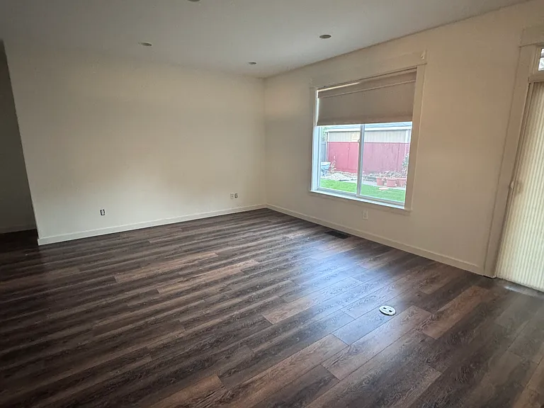855 Hollow Way — Photo 31
