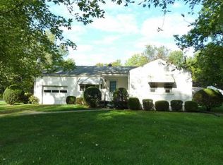 1326 Spillan Rd, Yellow Springs, OH 45387