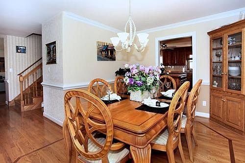 3rd image of 1484 Cuddington Ln