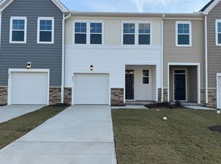 237 Lily Patch Ln, Smithfield, NC 27577