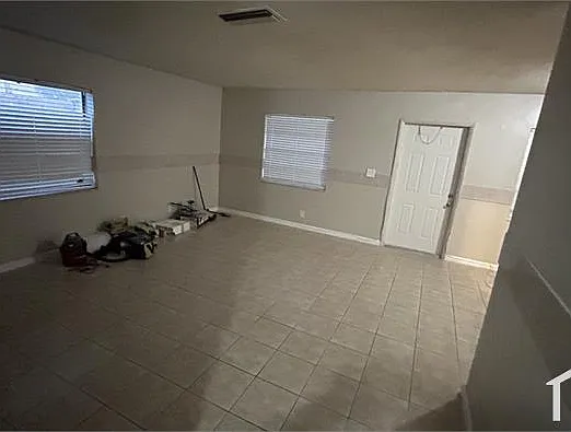 2 bed, $2,000 — Photo 4