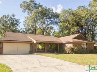 2424 Dolphin Dr, Savannah, GA 31406