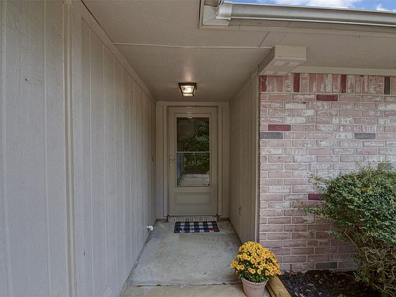 3rd image of 7450 Wood Bluff Blvd