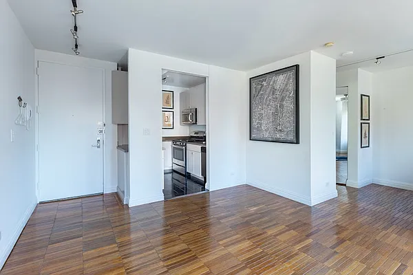 Rented by Brown Harris Stevens | media 2