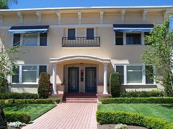 1135 W 27th St, Los Angeles, CA 90007