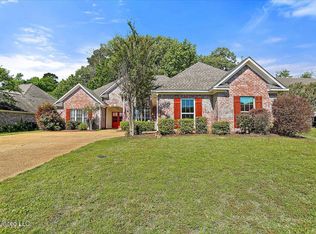 229 Lighthouse Ln, Brandon, MS 39047