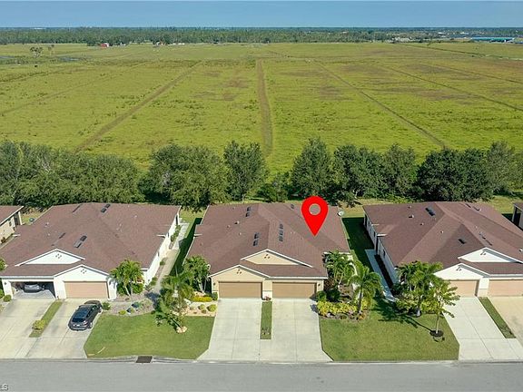 3rd image of 8822 Tuscany Isles DR