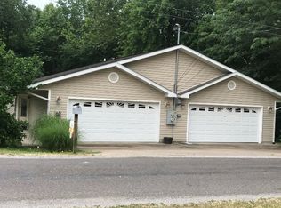 821 W Illinois Ave #821, Carterville, IL 62918