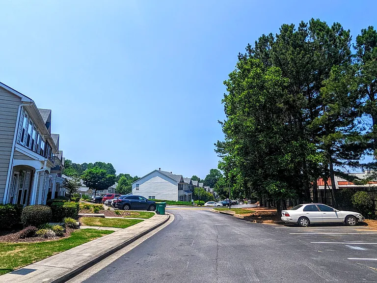 3369 Hidden Cove Cir — Photo 2