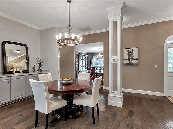 5th image of 204 Sonterra Dr