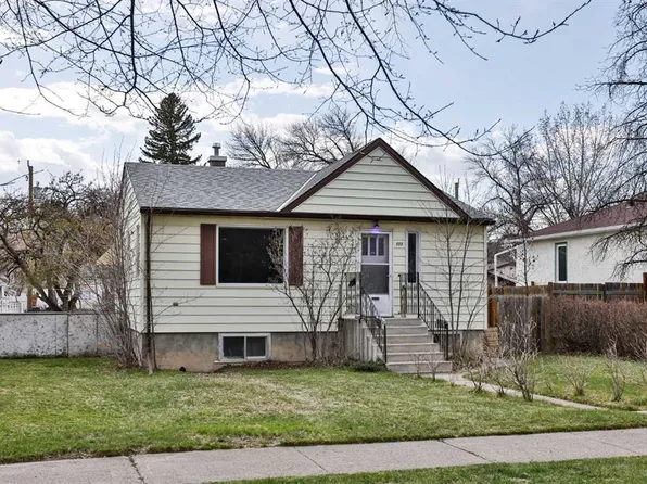 950 E 21st St S, Lethbridge, AB T1J 3L3