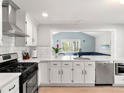 11 Parker St, Woburn, MA, 01801