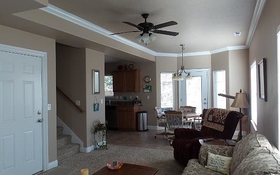 2nd image of 3614 Fassett Dr