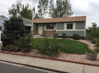 2432 Sunset Dr, Longmont, CO 80501