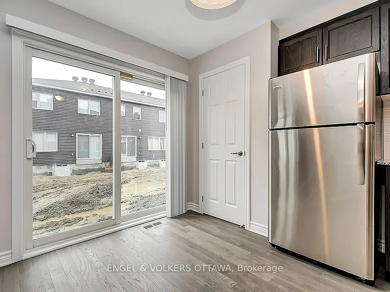 135 Lanceleaf Way — Photo 14