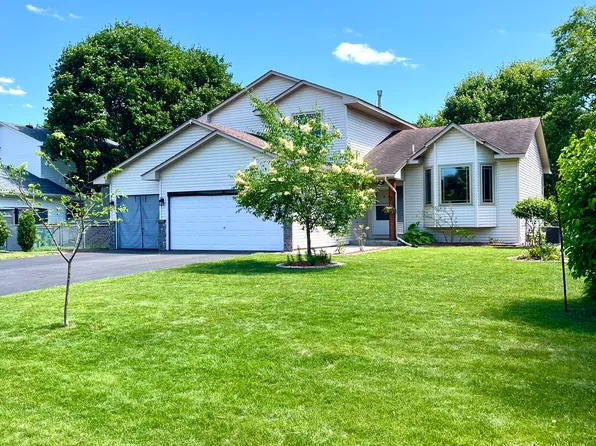 2062 122nd Ave NW, Coon Rapids, MN 55448