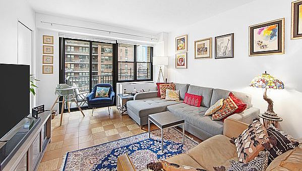 1st image of 345 E 80th St APT 8B