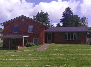 603 Brookmede Dr, Mount Sterling, KY 40353