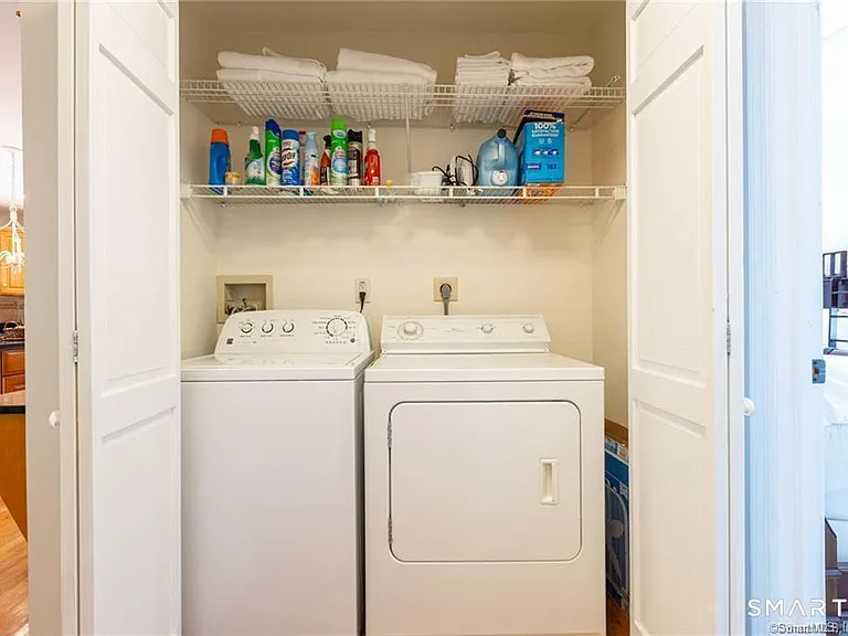 11 Squantz View Dr — Photo 4
