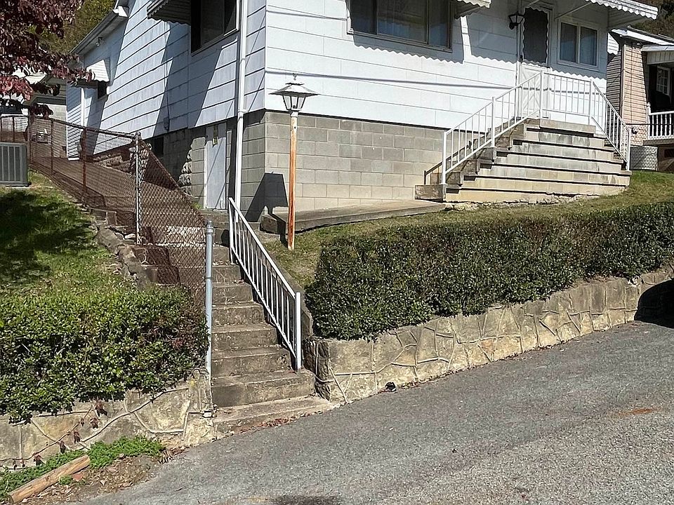 613 Clayton St, Rivesville, WV 26588 Zillow