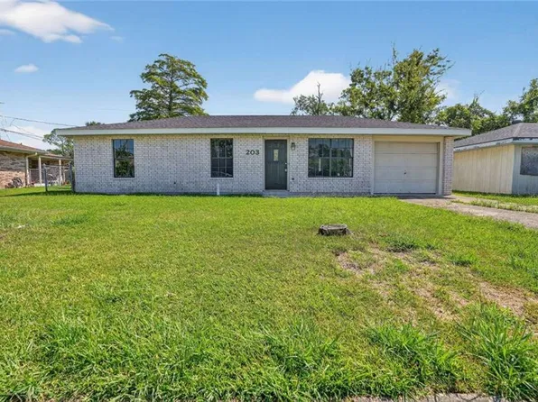 203 Fairmont Dr, Houma, LA 70360