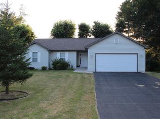 1219 Post Dr, Rockford, IL 61108
