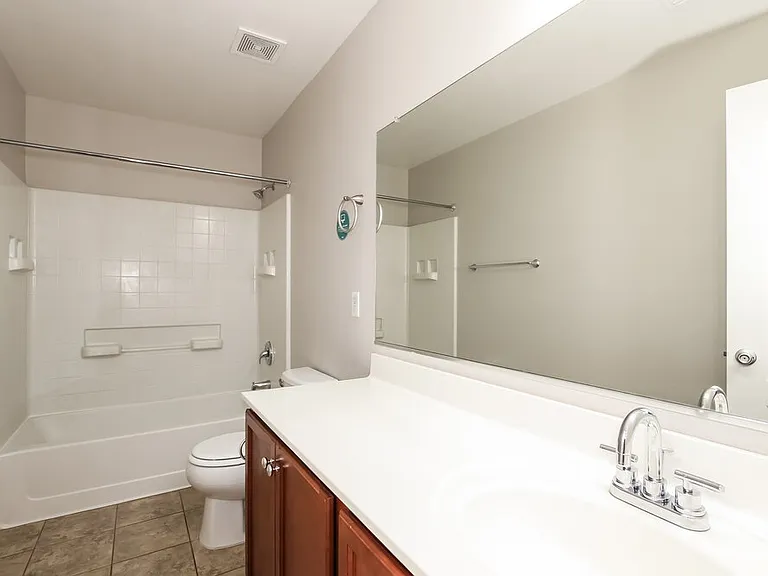 17058 N 184th Ln — Photo 15