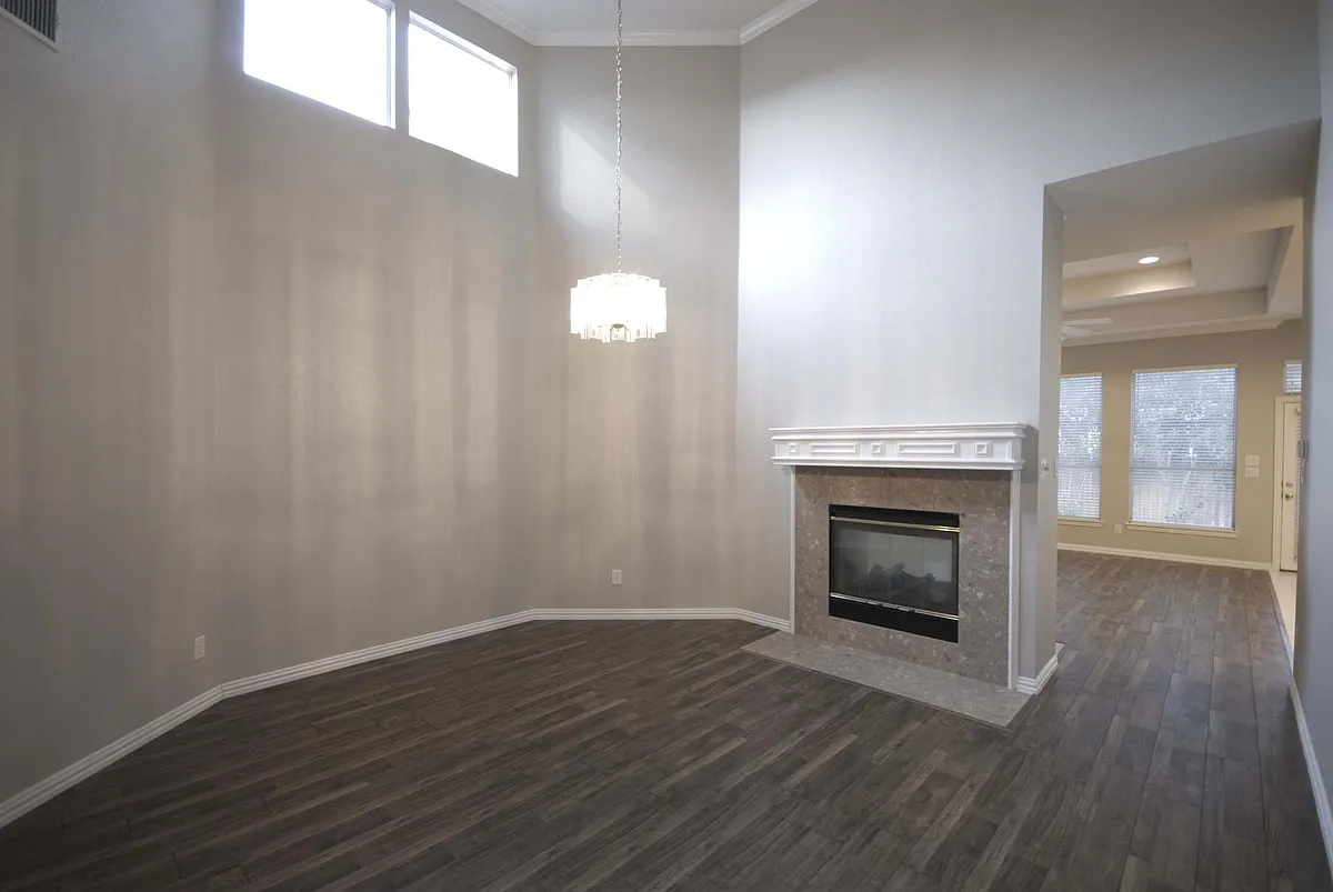 Building Photo - 7702 Brookview Ct