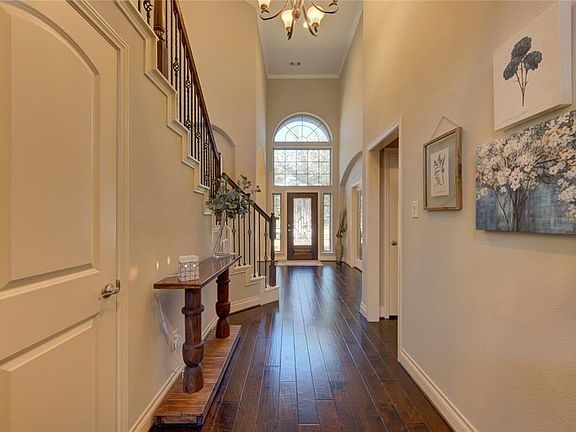 3rd image of 10211 Radcliff Lake Dr